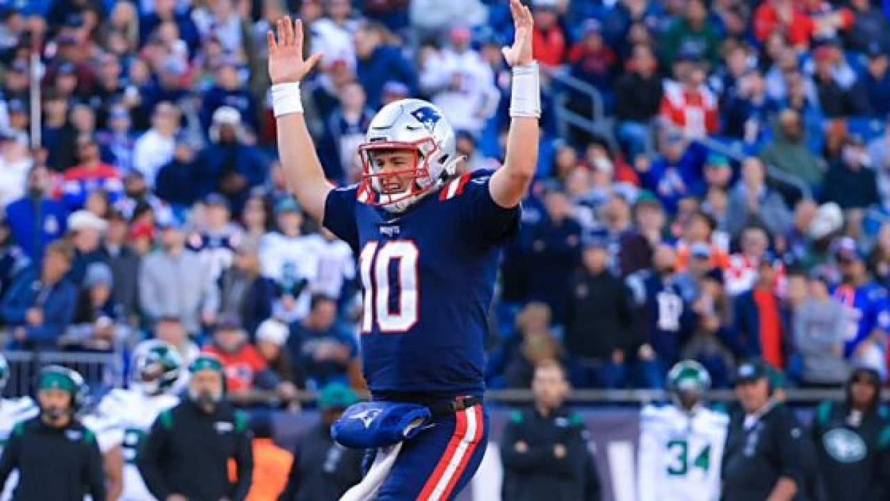 Lazar: Why the Patriots Opted for QB Mac Jones Over Trading Up for Justin  Fields - CLNS Media
