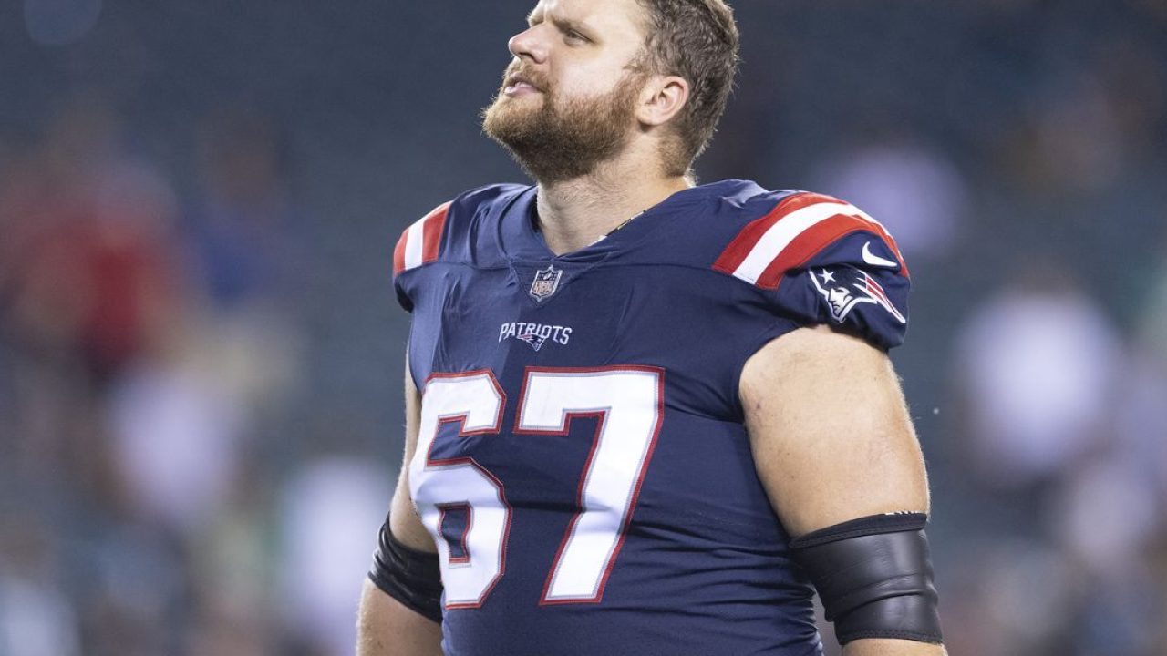 PATRIOTS NOTEBOOK: Karras continues to show his versatility in