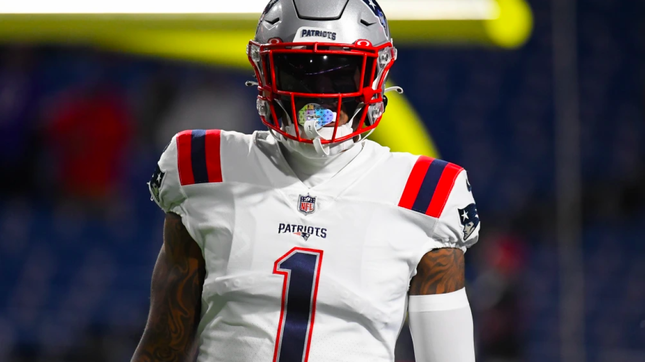 11 Patriots takeaways from first padded practice: DeVante Parker