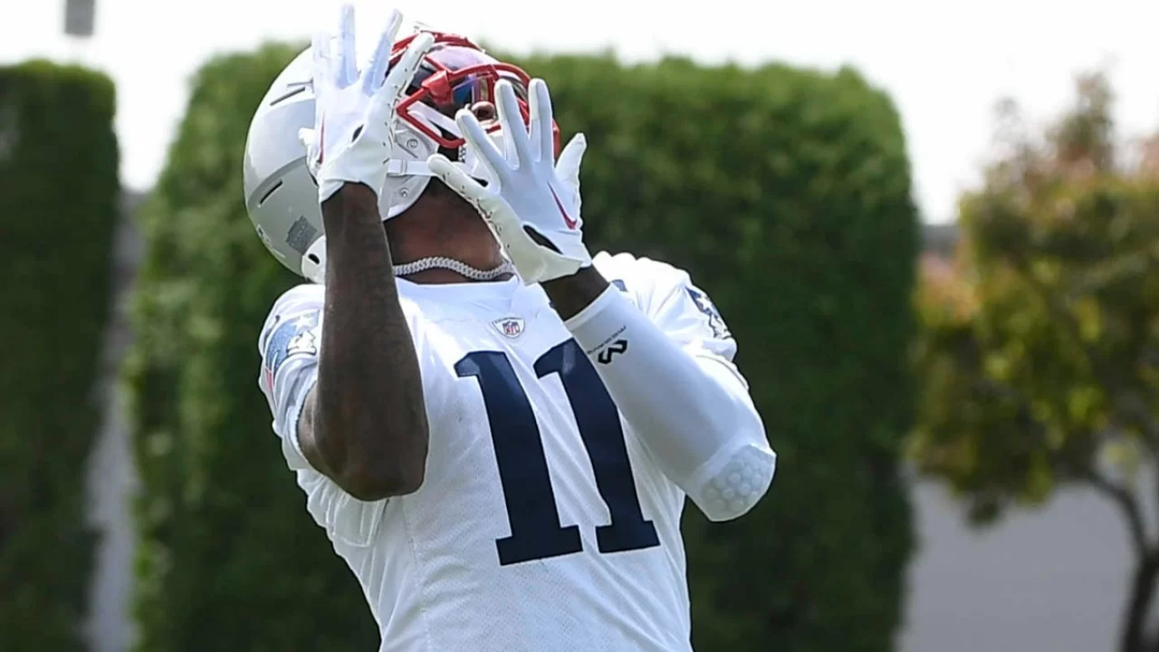 Observations from Day 13 of Patriots Training Camp - CLNS Media