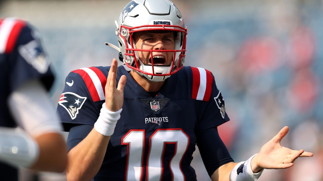 New England Patriots: Bailey Zappe hype is good hype for Mac Jones