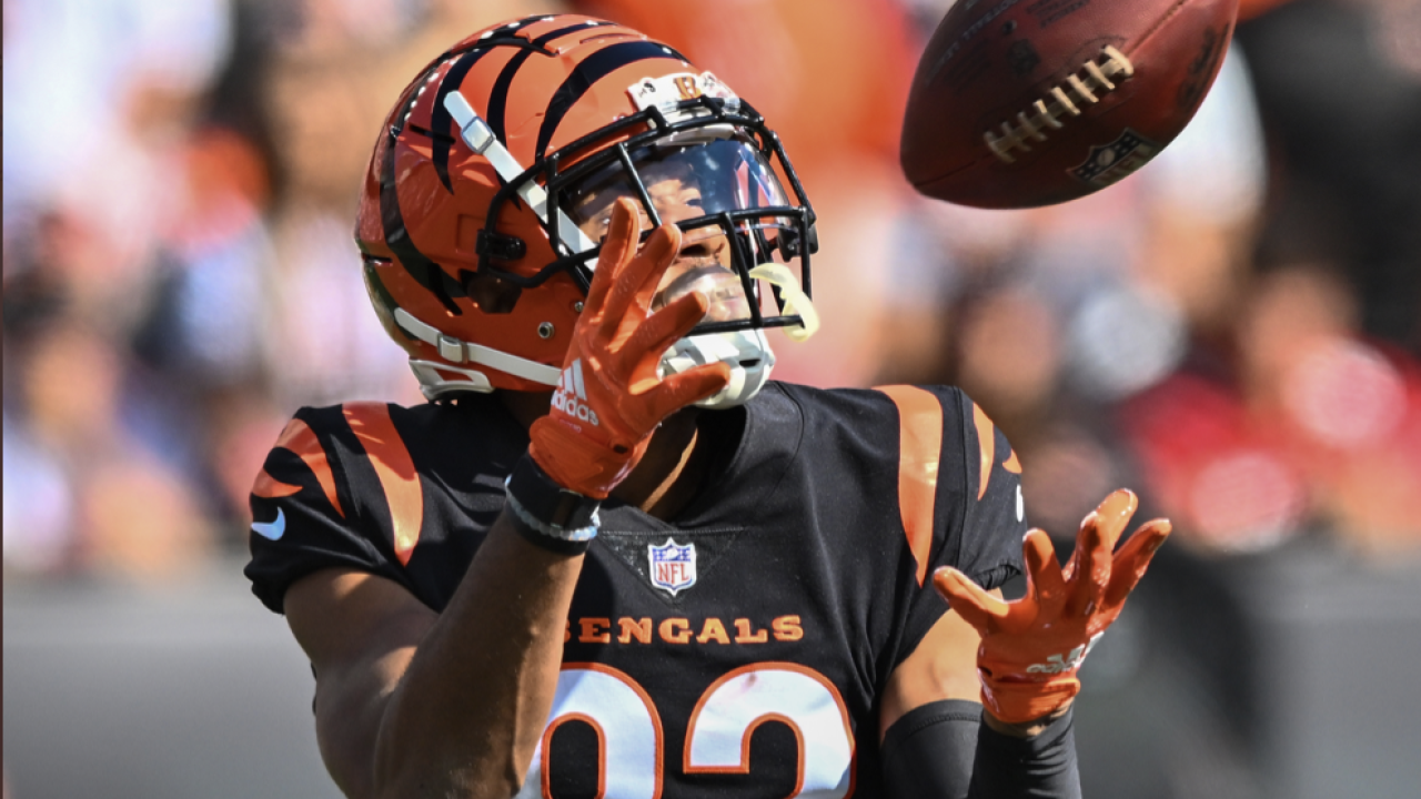 Bengals Quick Hits: Bengals Humiliated by Titans in Nashville No-Show, Fall  to 1-3 with 27-3 Blowout Loss - CLNS Media