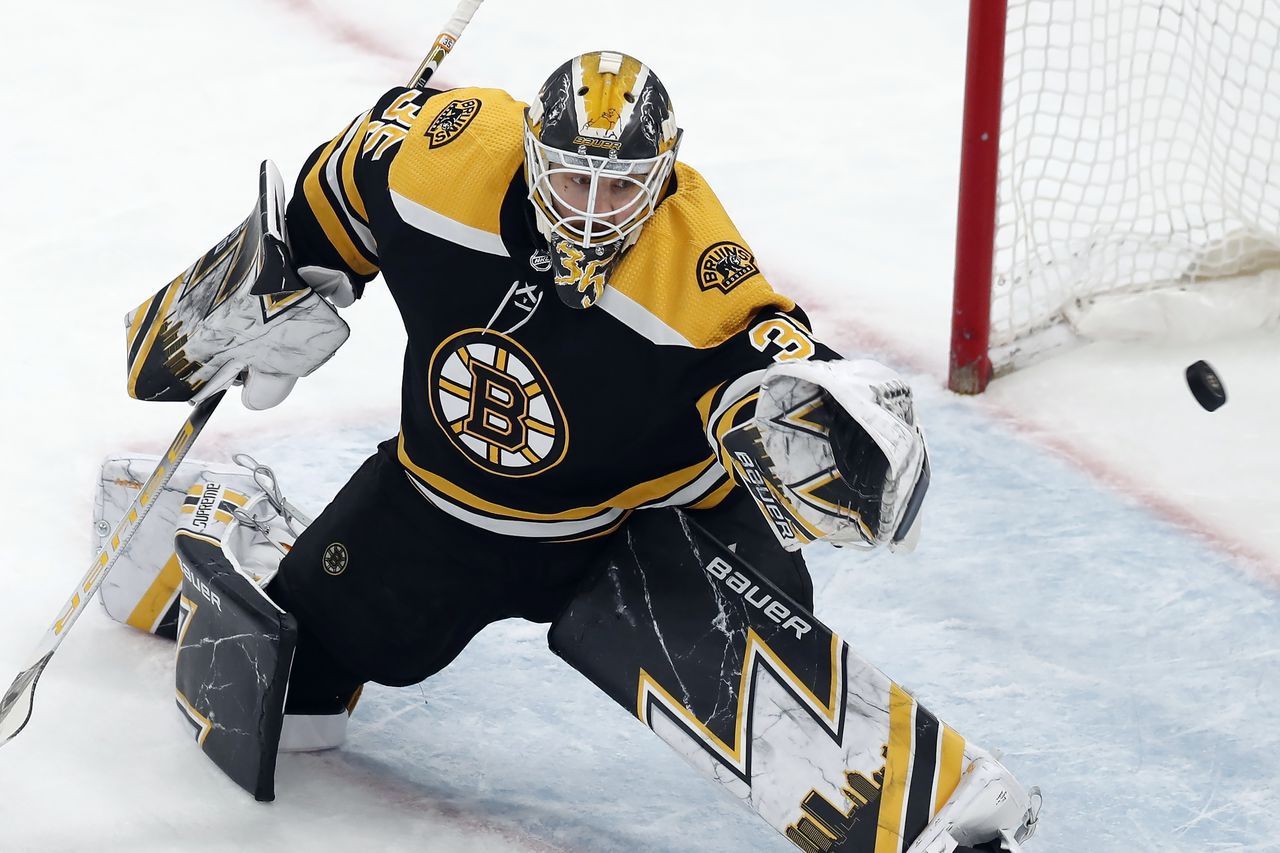 2023 NHL Awards: Bruins goalie Linus Ullmark named Vezina Trophy finalist –  NBC Sports Boston