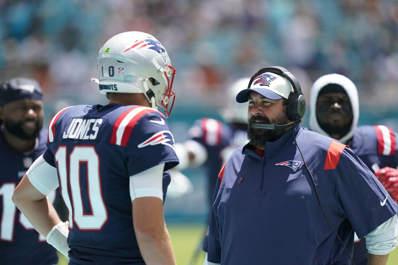 Are the Patriots ruining Mac Jones?