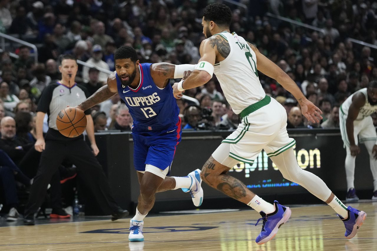 Boston Celtics Nike 2021-2022 Spotlight On Court Performance
