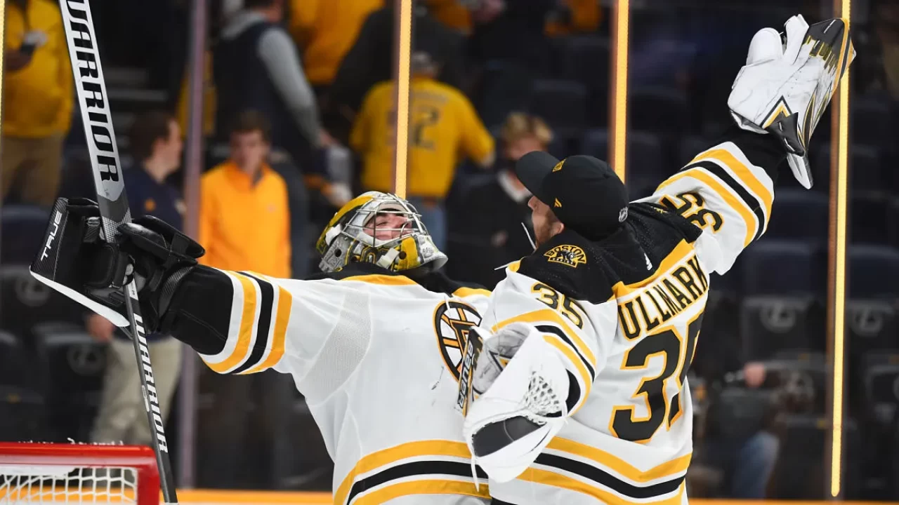 Boston Bruins: A Problem Between The Pipes In The Playoffs?