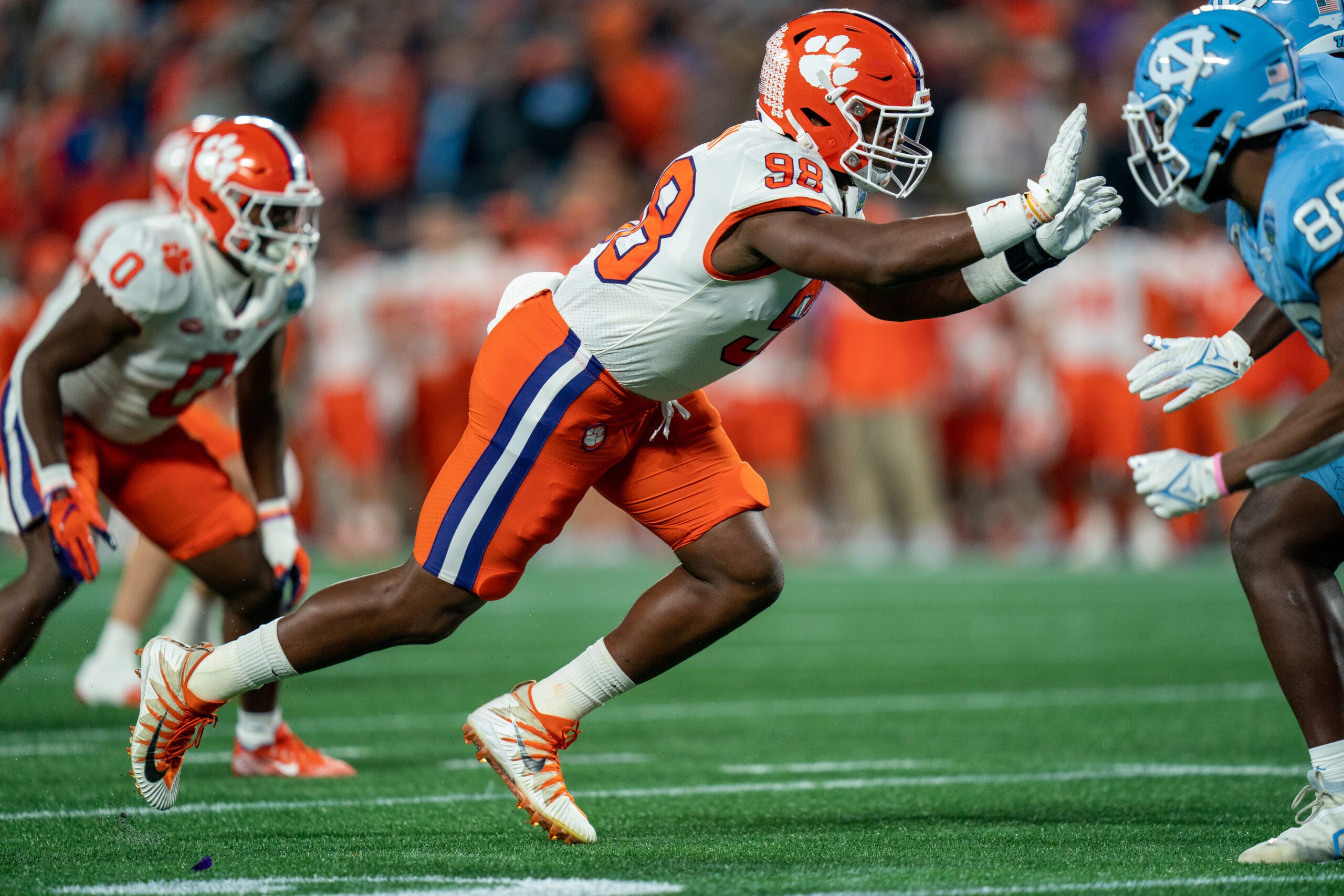 Joseph Ossai still has Bengals defensive coordinator Lou Anarumo standing  by him: 2023 NFL combine 