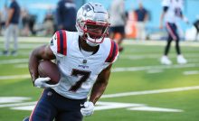 PFF NE Patriots on X: Michael Onwenu played RG throughout his time at  Michigan. In his first NFL start at RG - Onwenu earned an elite 91.3  Overall Grade and didn't allow